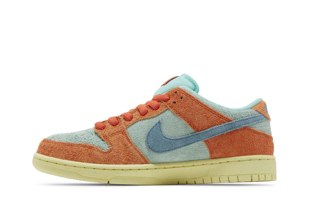 Nike Dunk Low SB Orange Emerald Rise